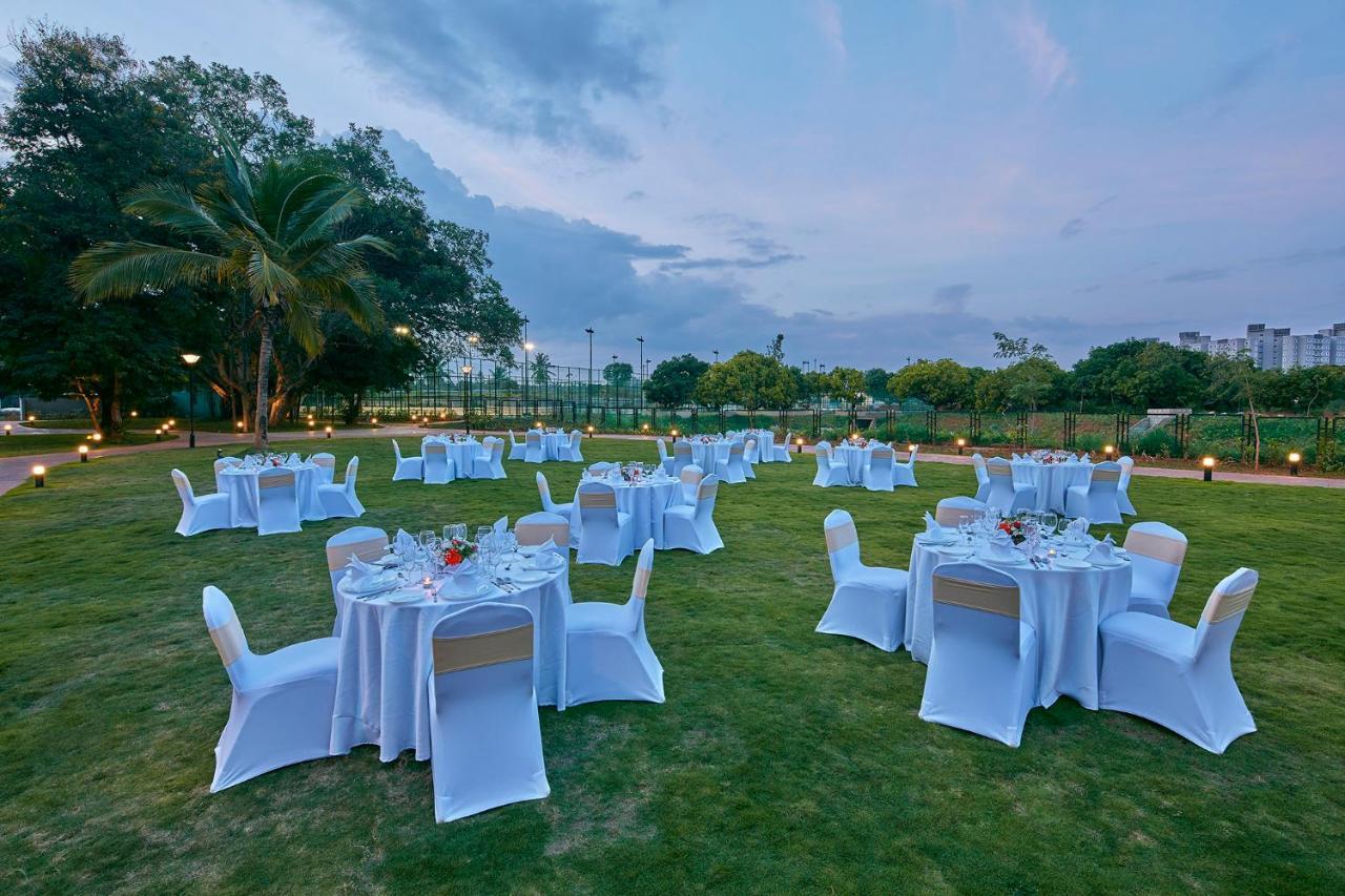 Signature Club Resort Devanahalli Buitenkant foto