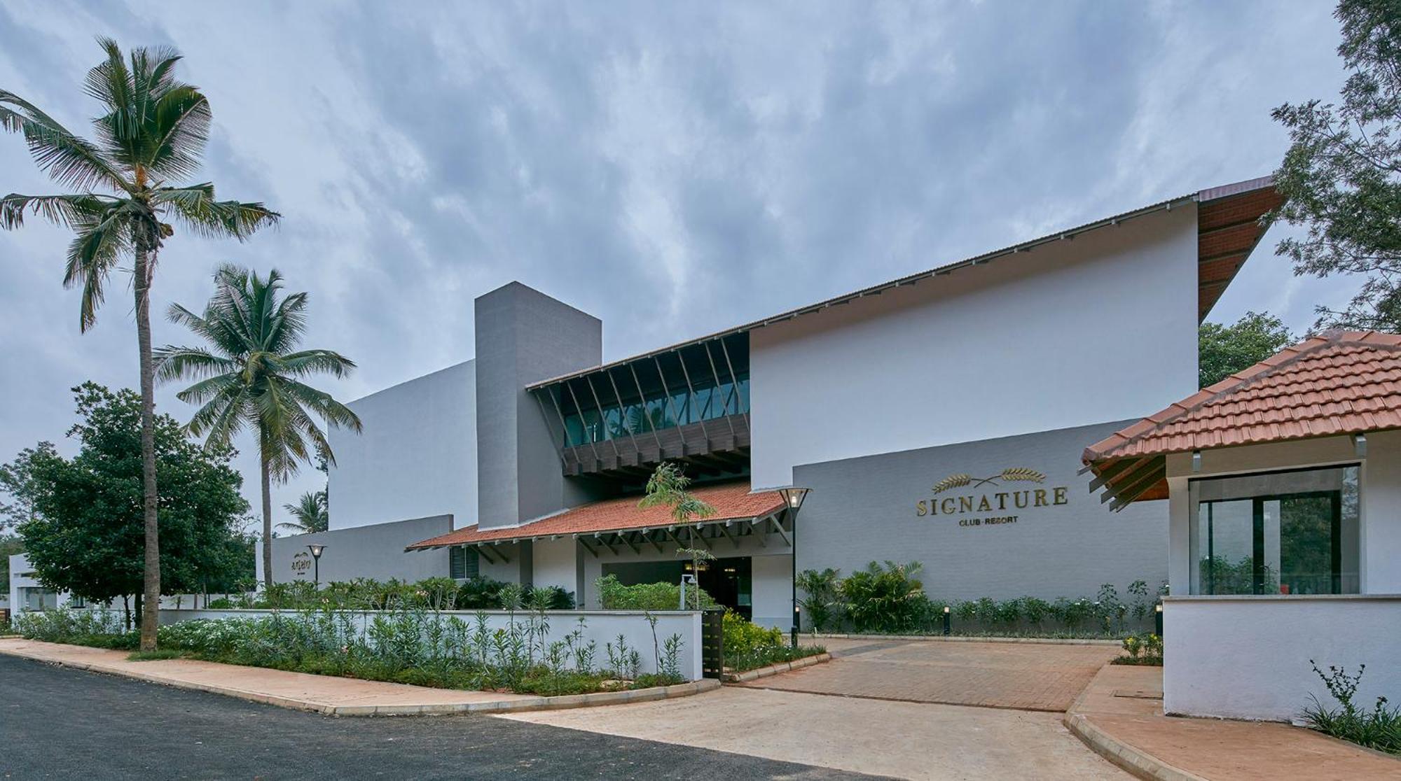 Signature Club Resort Devanahalli Buitenkant foto