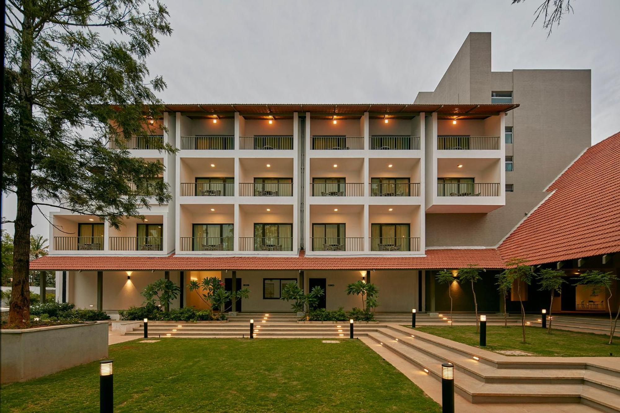 Signature Club Resort Devanahalli Buitenkant foto